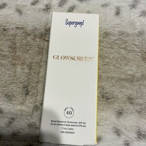 Supergoop! Sunscreen Box with Yellow Accent